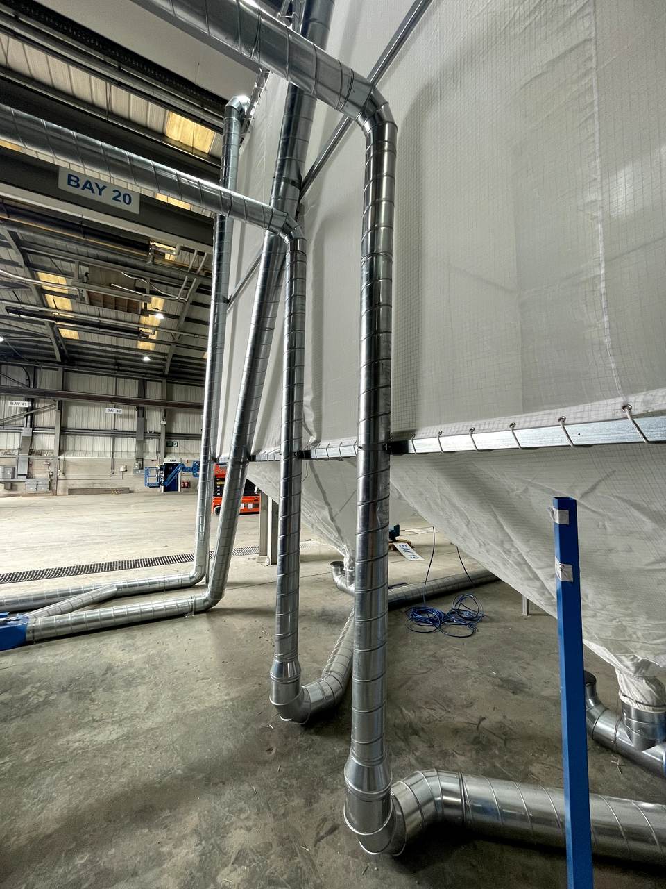 Montaje industrial de silos y maquinaria en Leeds (Reino Unido) - imagen 8
